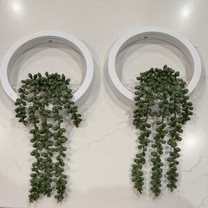 Modern White and Green Wall Planter Set